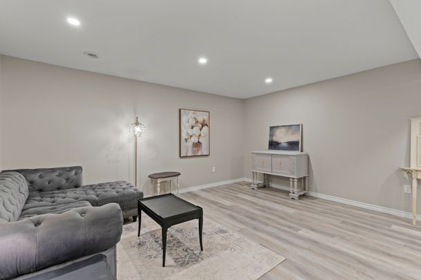 For Lease - 55 KLINE Crescent, Pelham, Ontario - Photo 1