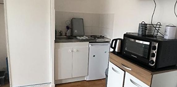 A LOUER - Appartement Carentan Les Marais 1 pièce(s) 22.32 m2 - 50500 - Photo 2