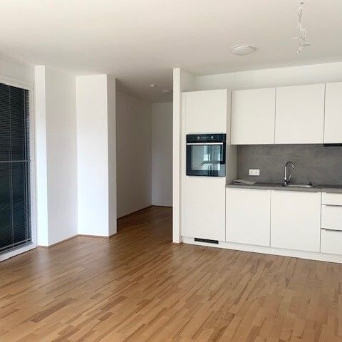 Stilvoll kompakt: 1-Zimmer-Wohnung mit Balkon in begehrter Toplage! Top 40 - Photo 1