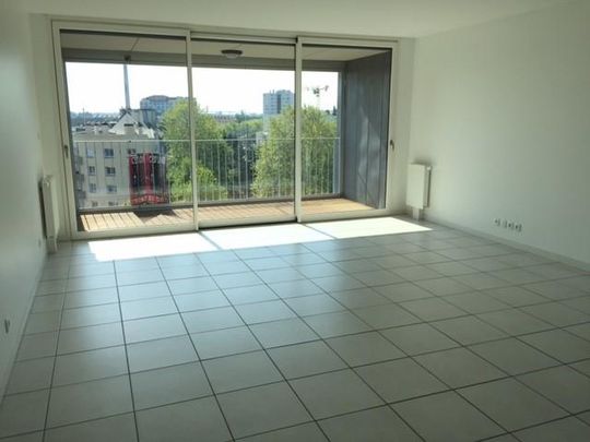 Location Appartement 3 pièces 70m² NANTES 44200 - Photo 1