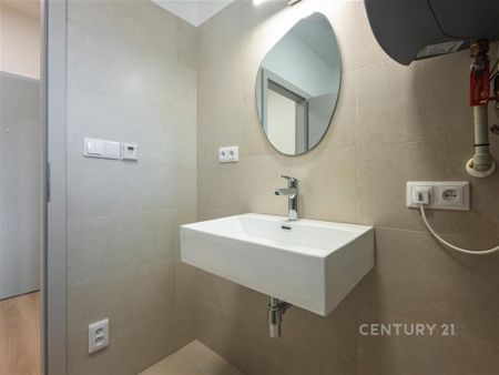 Pronájem bytu 1+kk 25 m2 - Photo 3