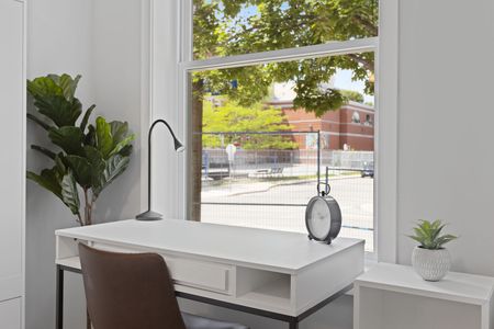 146 Osgoode - Brand New All inclusive Suites available for rent - Photo 3