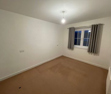 Crymlyn Parc, Neath, SA10 - Photo 1