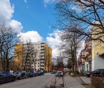 Sehr schöne möblierte Wohnung in Moosach - Foto 1