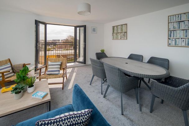 2 bedroom flat to rent - Photo 1