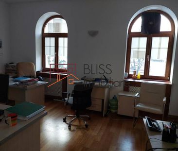 For rent Renovated Villa with Generous Spaces and Private Garden Te... - Photo 2