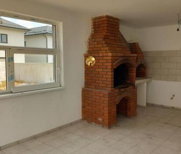 Casa de inchiriat ideala pentru cazarea muncitorilor - Fotografie 6