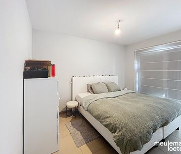 Ruim appartement met drie slaapkamers - Photo 2