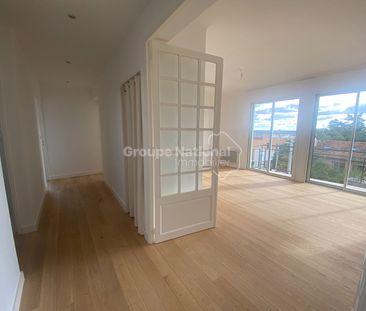 Location Appartement 3 pièces 79m² - Photo 3