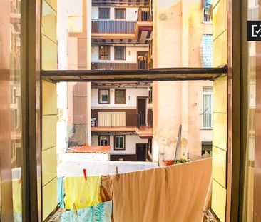 Piso de alquiler en El Raval - Photo 6