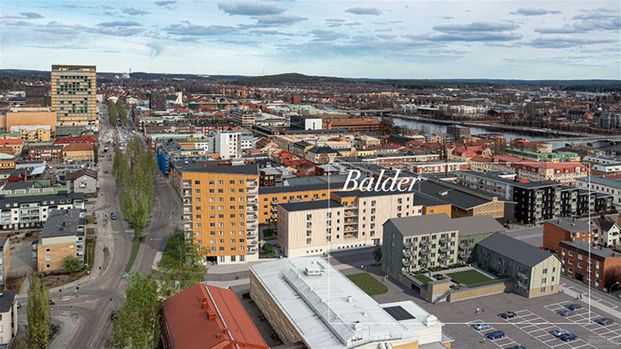 S Lasarettsvägen 17 - Foto 1