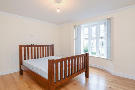St. Martins Lane, Beckenham BR3 - Photo 3