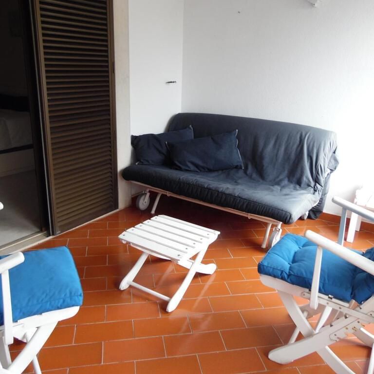 2 Bedroom Apartment with swimming pool, Monte Estoril, Cascais - Photo 1