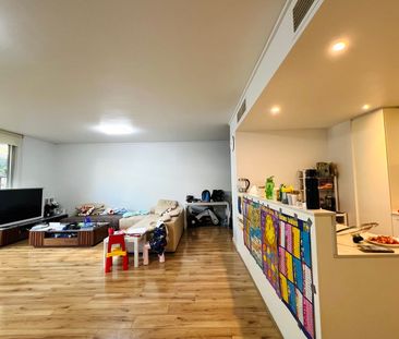 Upgraded Timber Floor Throughout The Living and Bedrooms | Spacious | Huge Open Balcony | Double Balconies | Quiet | UNFURNISHED - Photo 1