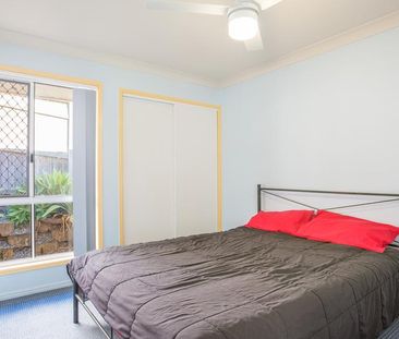 $750 per week / $3,000 Bond - Photo 4