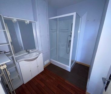 Location Appartement 3 pièces 79m² - Photo 5