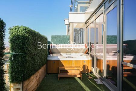 3 bedroom apartment to rent - Photo 2