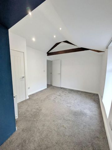 2 bedroom terraced house to rent - Photo 3