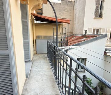 Location Appartement 3 pièces 65m² NICE 06000 - Photo 5
