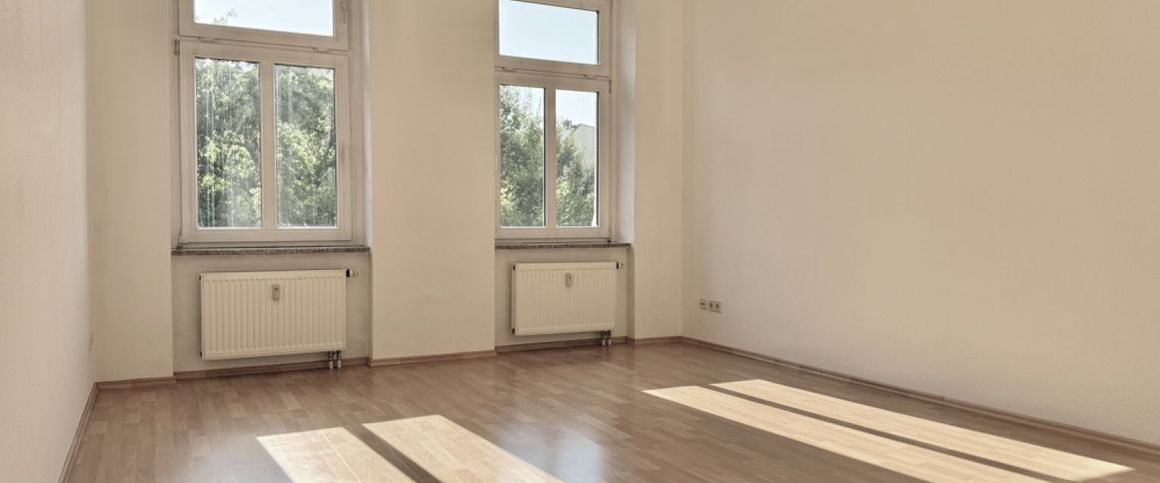 TOP! • Kaßberg • Balkon • 3 Zimmer • Laminat • innenliegendes Bad mit Wanne • Hausgarten • Mieten!? - Foto 1