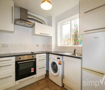 1 bedroom flat to rent - Photo 4