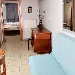 Studio/Γκαρσονιέρα 47 τ.μ. Ισόγειο Επιπλωμένο με Κήπο και Βεράντα στην Χρυσούπολη Περιστερίου, € 580, 47 τ.μ. - Photo 1