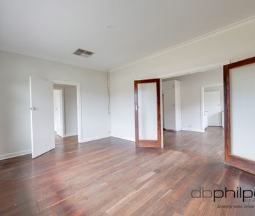 NEWLY RENOVATED FAMILY HOME - Photo 1