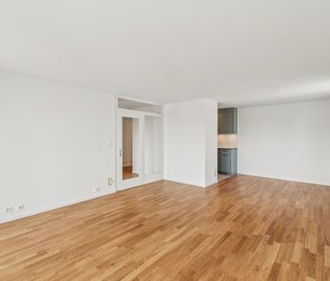 Frisch sanierte 4.5-Zimmerwohnung an bester Lage in Pratteln - Photo 1