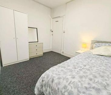 3 bedroom house share to rent - Photo 3