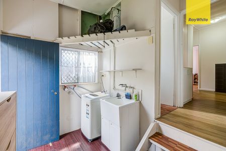 33 Donegal Street, Kuraby QLD 4112 - House For Rent | Domain - Photo 2