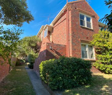 4/15 Rix Street, Glen Iris - Photo 3