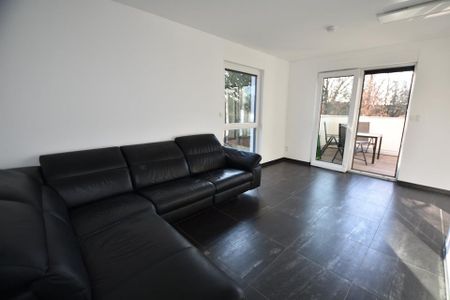 Zentral gelegene 2-Zimmer-Penthousewohnung in Fallersleben - Photo 2