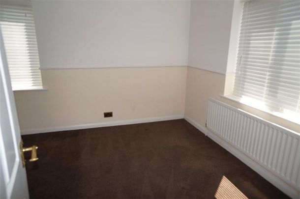2 bedroom maisonette to rent - Photo 1