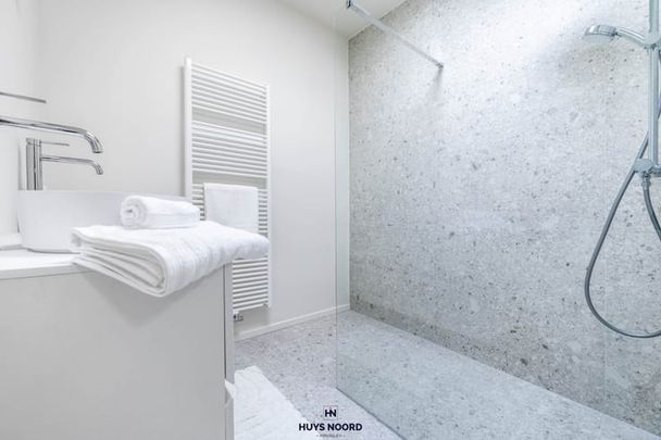 Appartement te huur - Photo 1