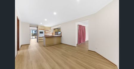 FRESHLY RENOVATED LARGE FAMILY HOME WITH LOTS OF PARKING! - Photo 2