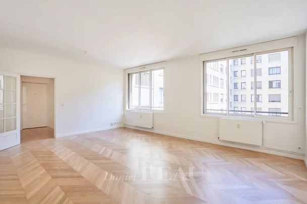 Location appartement, Paris 16ème (75016), 2 pièces, 62 m², ref 86098583 - Photo 1