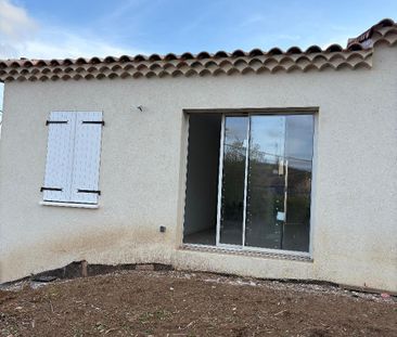 Location Appartement 3 pièces 50m² POURRIERES 83910 - Photo 4