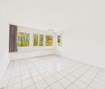 Moderne 4.5-Zimmer-Wohnung mit Balkon und Dachterrasse in Ipsach - Foto 6