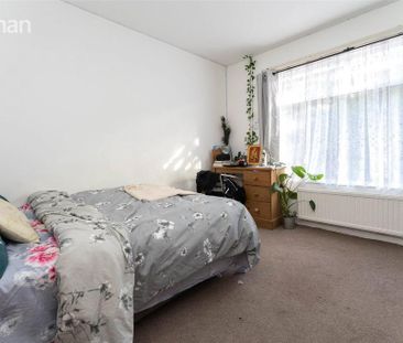 5 bedroom semi-detached house to rent - Photo 6