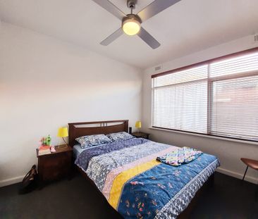 Furnished, Fully Renovated & Fantastic Location - Photo 3