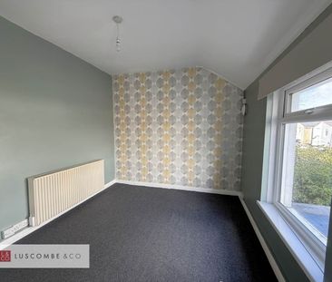 Colsten Avenue - Photo 2