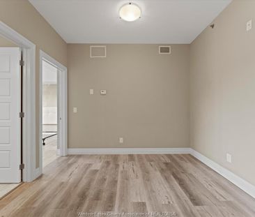 For Lease - 5840 NEWMAN Boulevard Unit# 209, LaSalle, Ontario - Photo 3