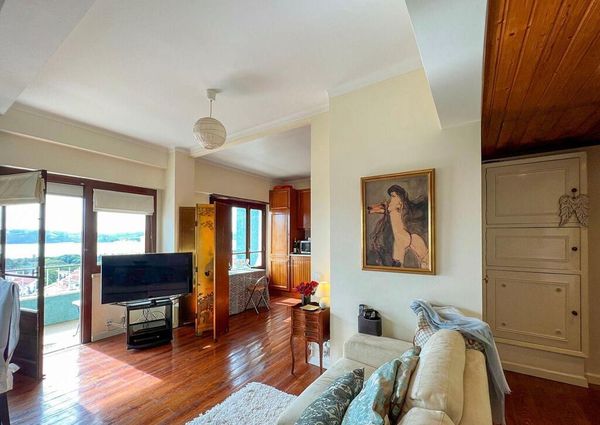 2 Bedroom Apartment with balcony, Belém, Lisboa