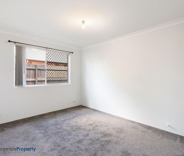 Modern Two-Bedroom Unit in the Heart of Newtown - Photo 6
