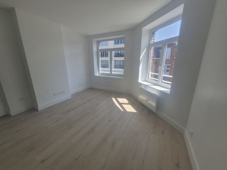 Location Appartement 2 pièces 40m² LILLE 59000 - Photo 5