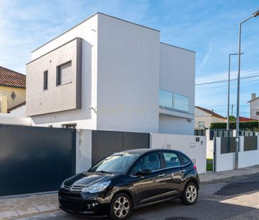 São Domingos de Rana, Lisbon - Photo 6