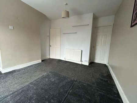 Surrey Street, Crewe, CW1 - Photo 4