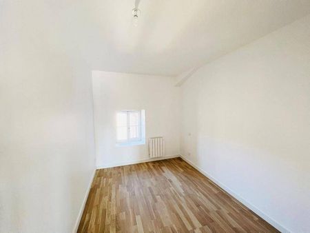 Appartement 3 pièces - 71000 Mâcon - Photo 2