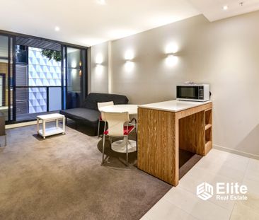 In the heart of Melbourne CBD - Photo 4