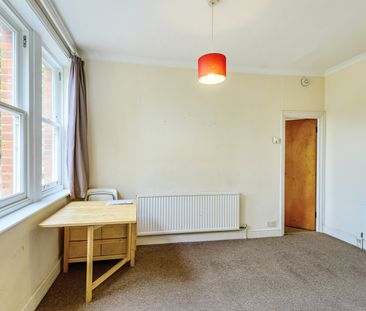 Rydal Road, London, SW16 - Photo 5